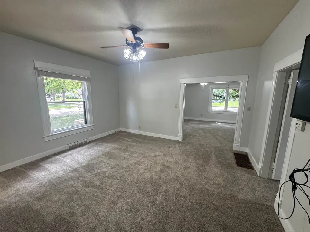 1620 Fuller Winfield KS 67156