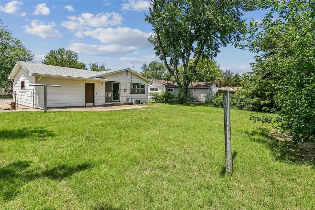 1014 N Verda Street Wichita KS 67203