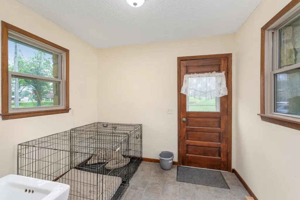 14464 172nd Road Winfield KS 67156