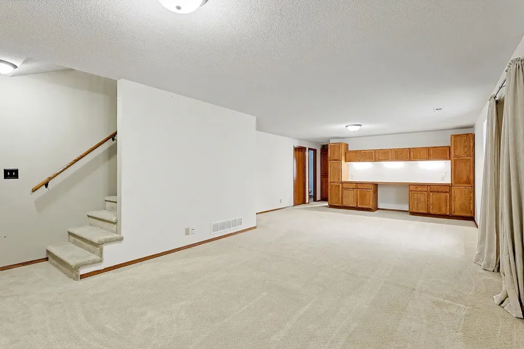 2351 N Crestline Court Wichita KS 67205