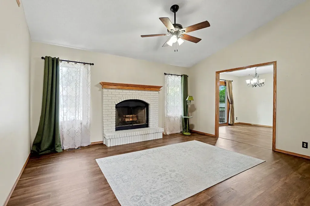 2351 N Crestline Court Wichita KS 67205