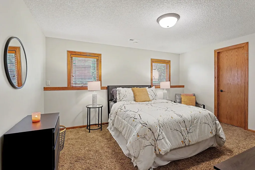 6727 W Northwind Court Wichita KS 67205