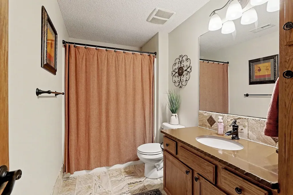 6727 W Northwind Court Wichita KS 67205