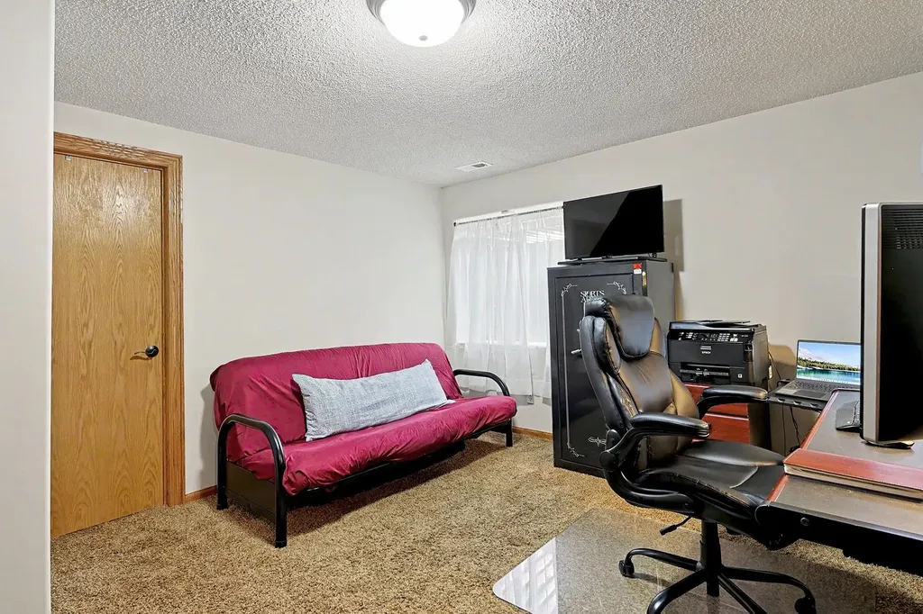 6727 W Northwind Court Wichita KS 67205