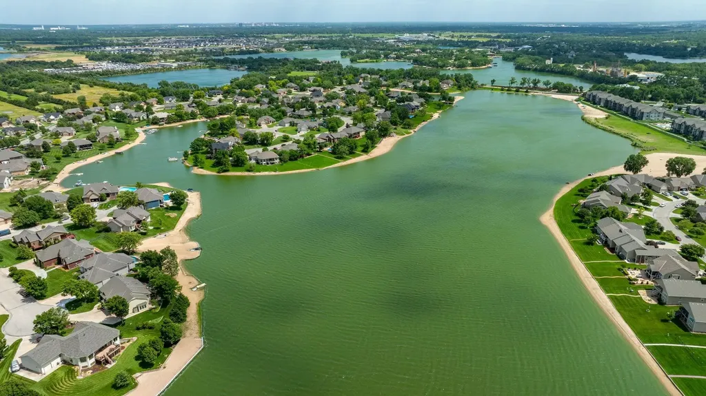 6727 W Northwind Court Wichita KS 67205