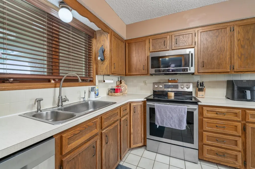 1254 N Osage Road Mulvane KS 67110