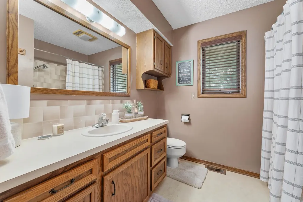 1254 N Osage Road Mulvane KS 67110