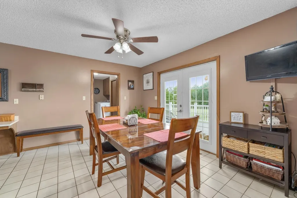 1254 N Osage Road Mulvane KS 67110
