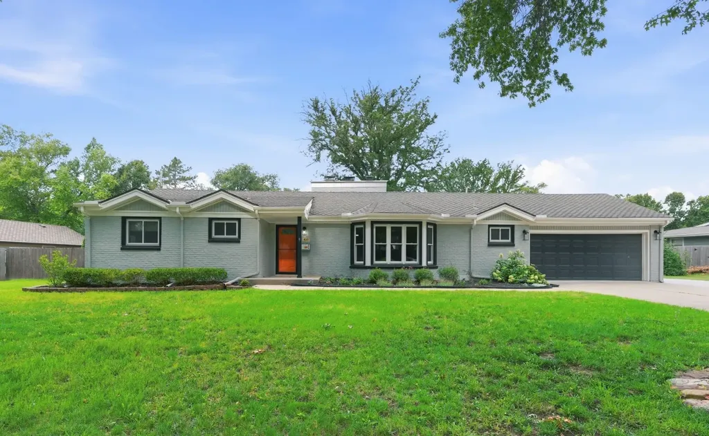 633 N Mission Road Wichita KS 67206