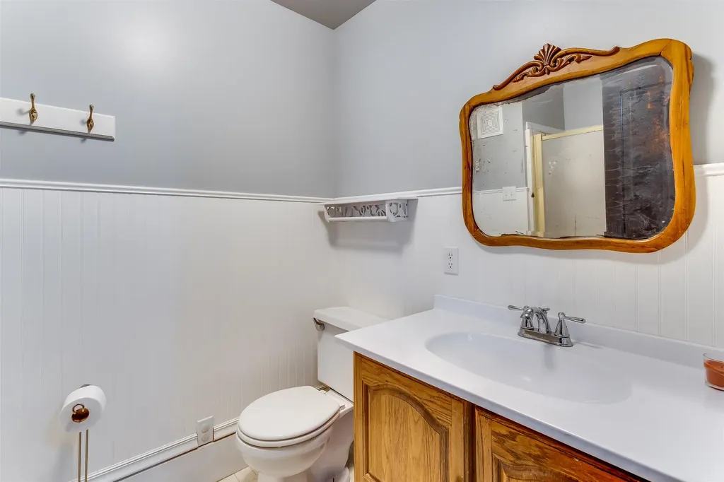 13113 S Victory Road Haven KS 67543