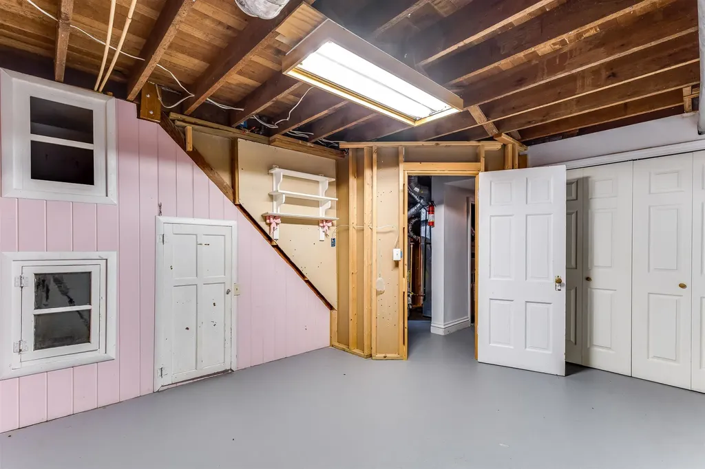 13113 S Victory Road Haven KS 67543