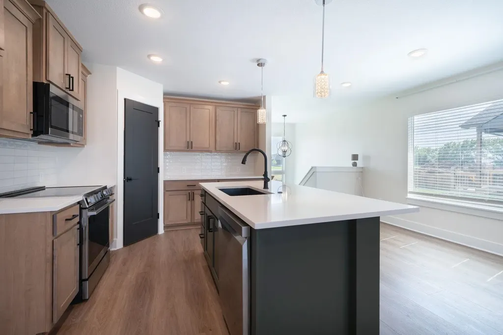 3441 S Linden Court Wichita KS 67210