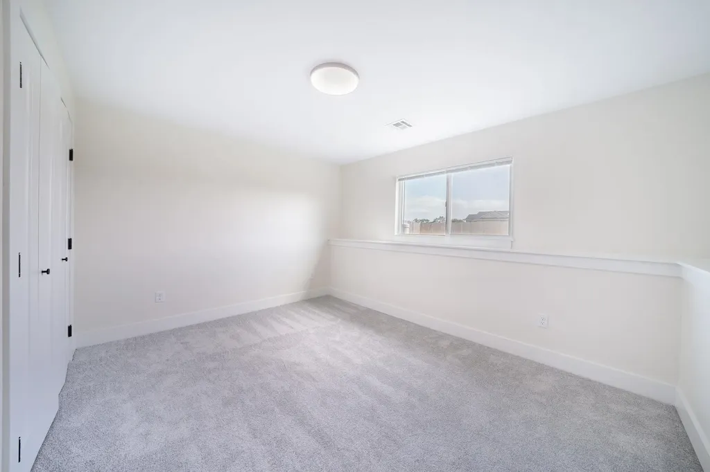 3441 S Linden Court Wichita KS 67210