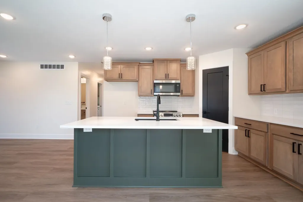 3441 S Linden Court Wichita KS 67210