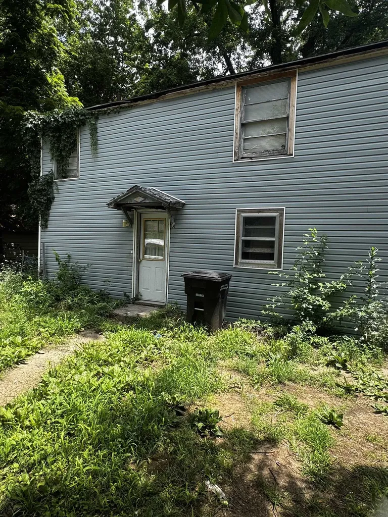130 Main Augusta KS 67060