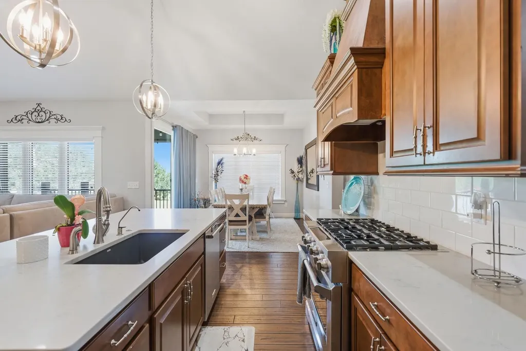 1819 W Edgewood Drive Wellington KS 67152-4724