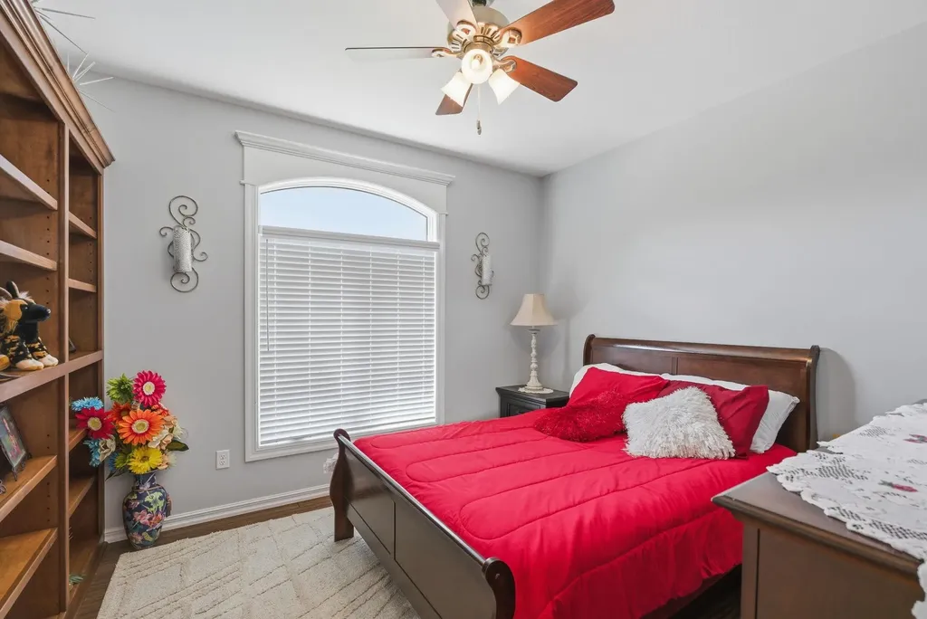 1819 W Edgewood Drive Wellington KS 67152-4724