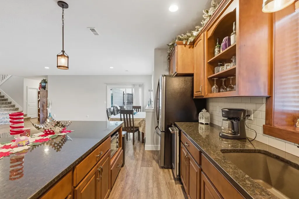 1819 W Edgewood Drive Wellington KS 67152-4724