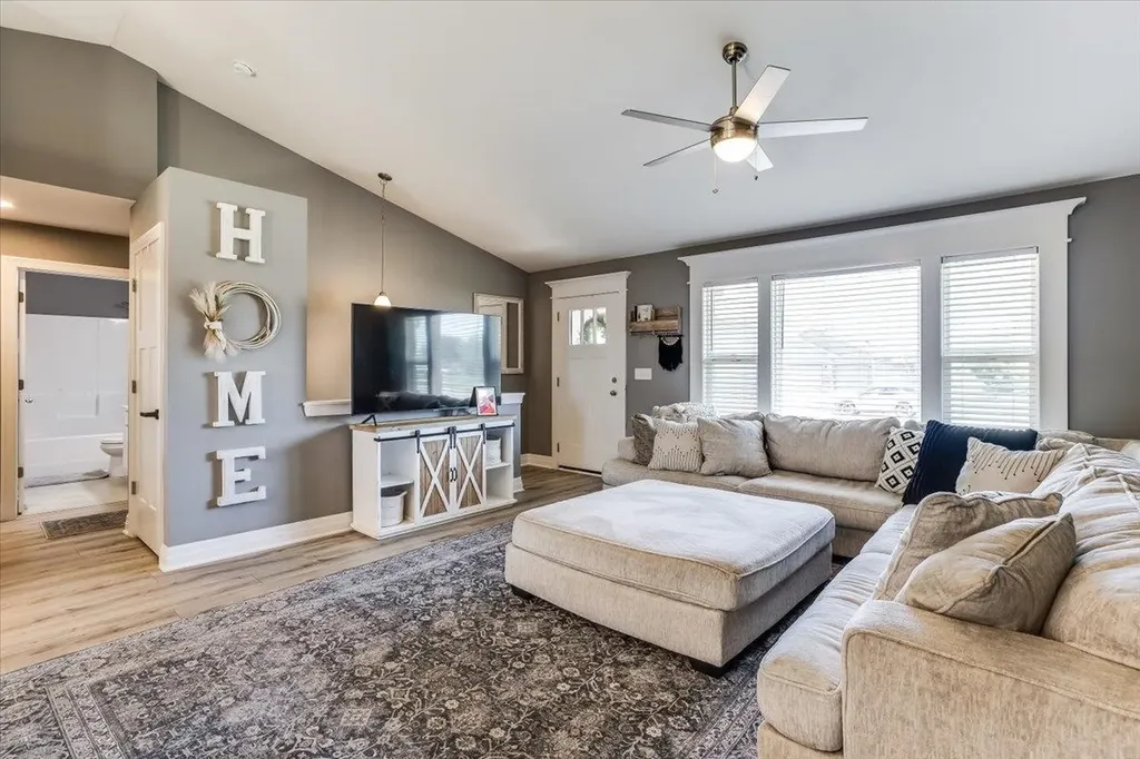 1629 N Thoroughbred Street Wichita KS 67235
