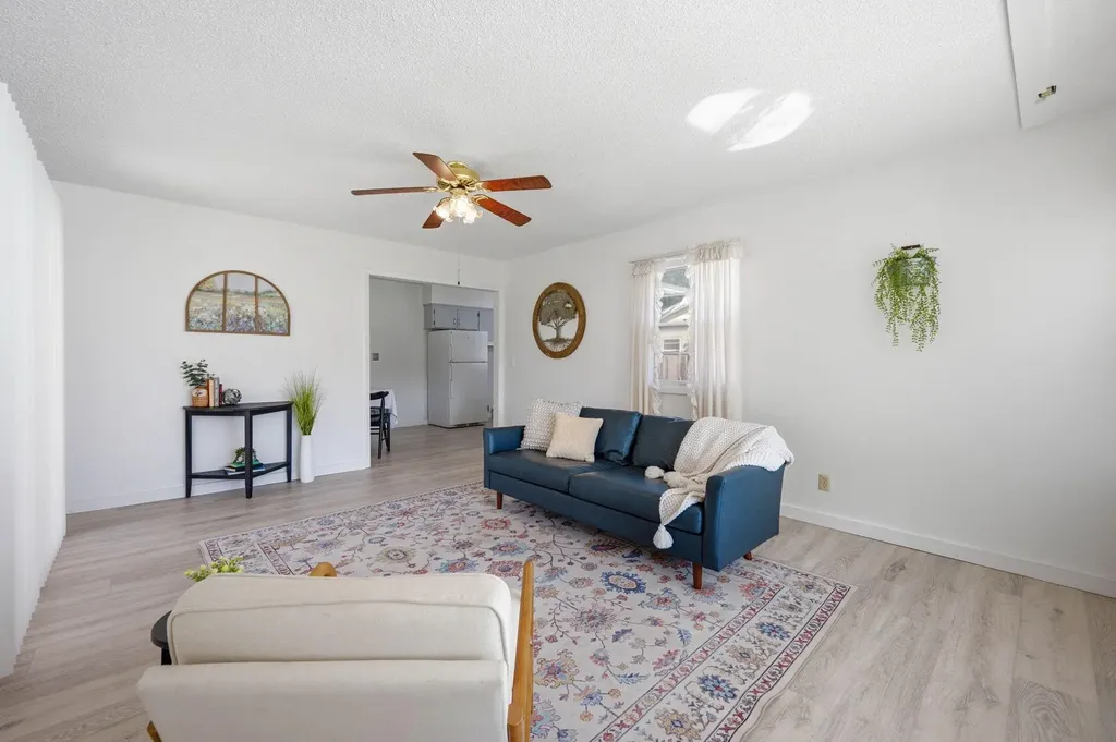 2528 S Exchange Place Wichita KS 67217