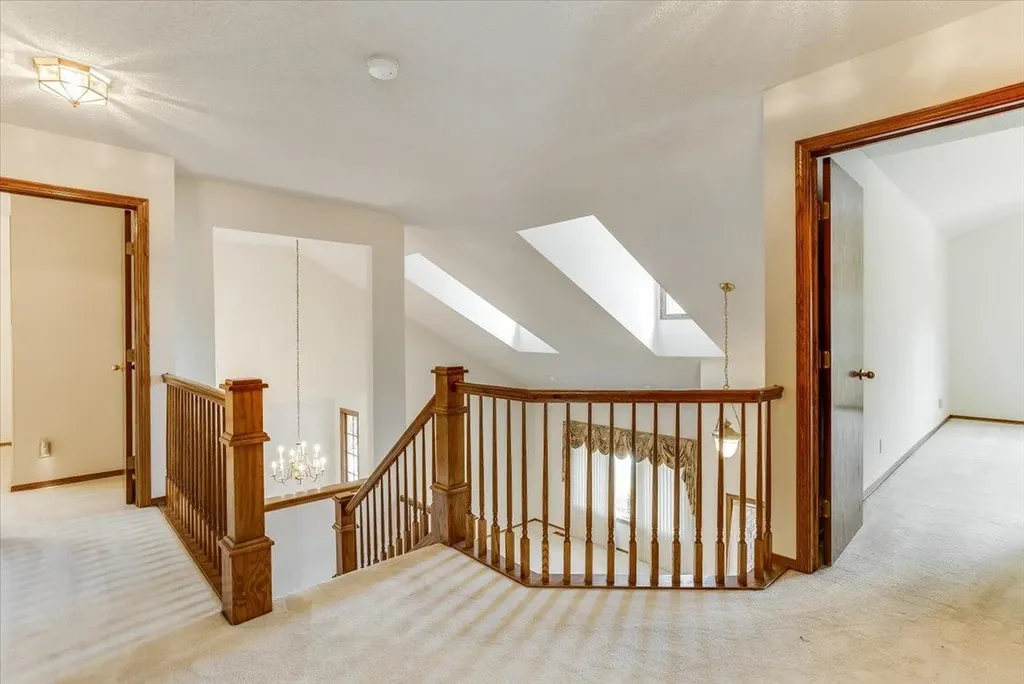 133 N Parkdale Court Wichita KS 67212