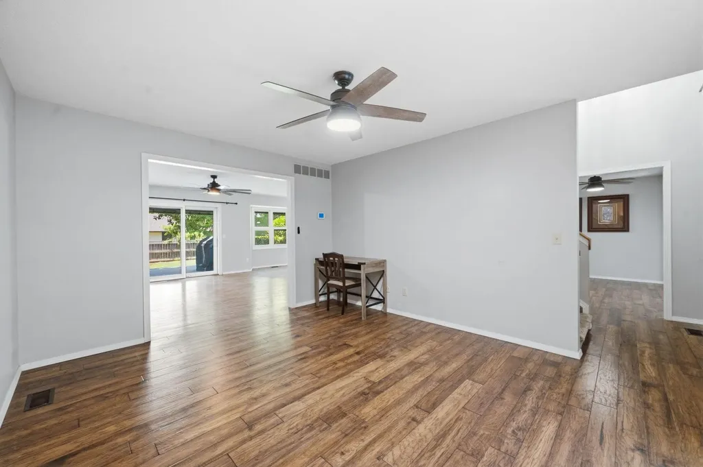 1609 N Cardington Wichita KS 67212