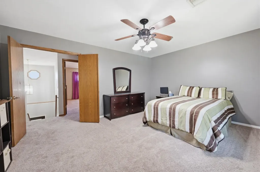 1609 N Cardington Wichita KS 67212