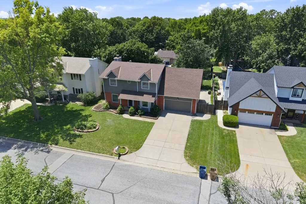 1609 N Cardington Wichita KS 67212