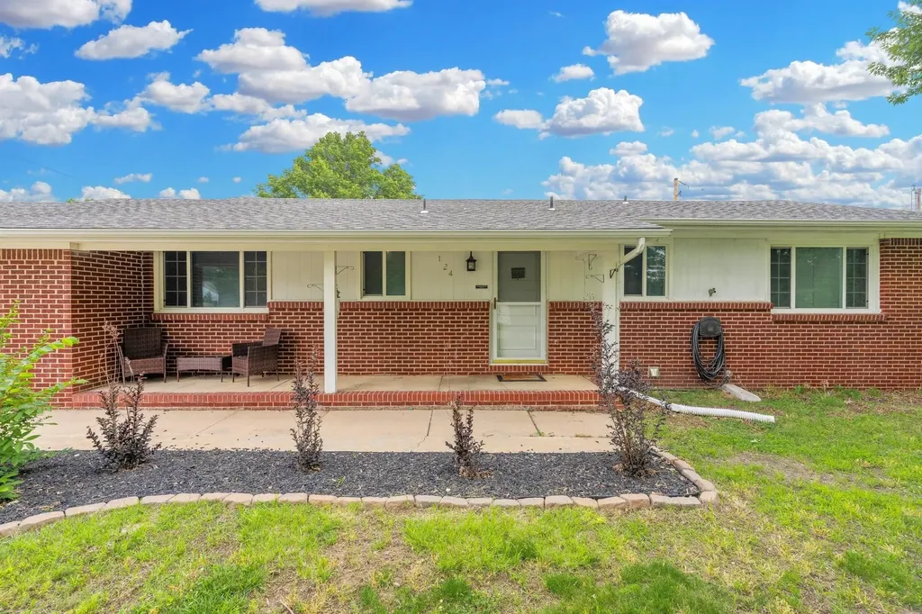 124 Baird Street Kechi KS 67067