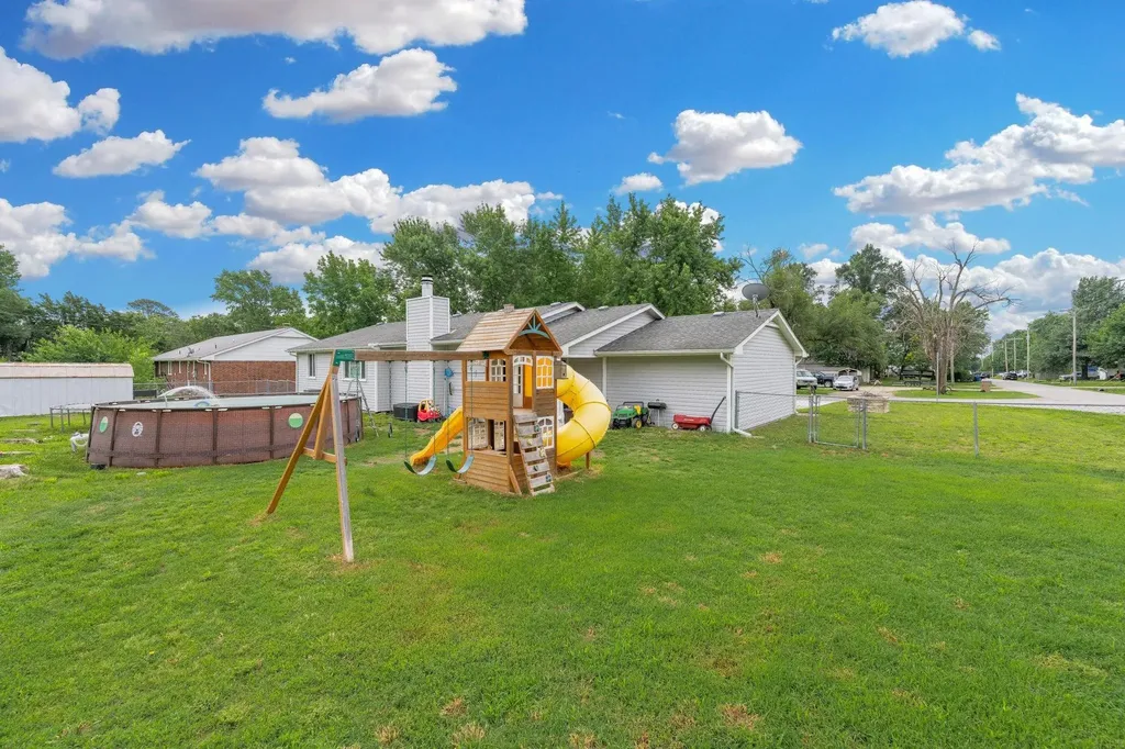 124 Baird Street Kechi KS 67067