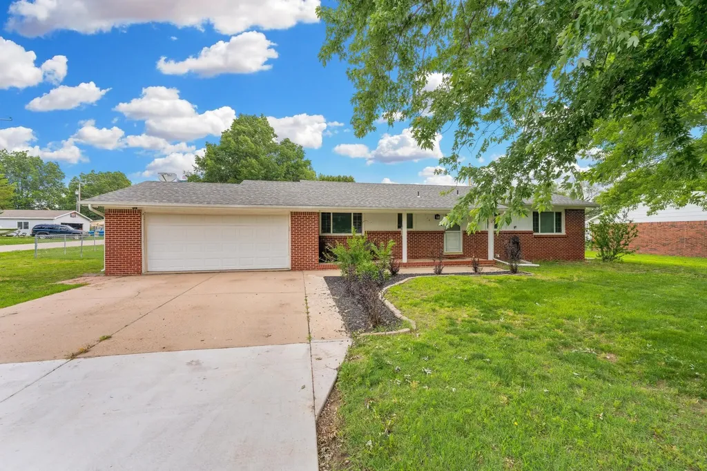 124 Baird Street Kechi KS 67067