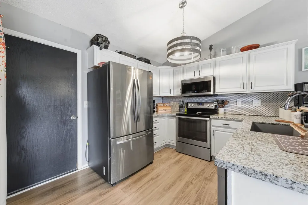 9437 W Ryan Street Wichita KS 67205