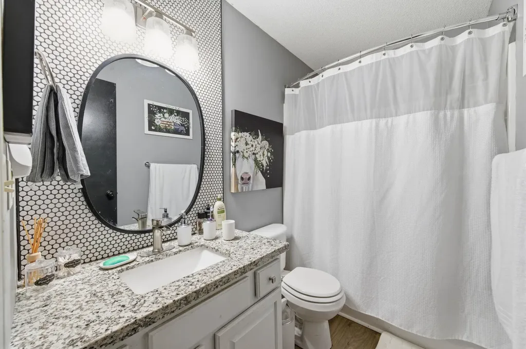 9437 W Ryan Street Wichita KS 67205