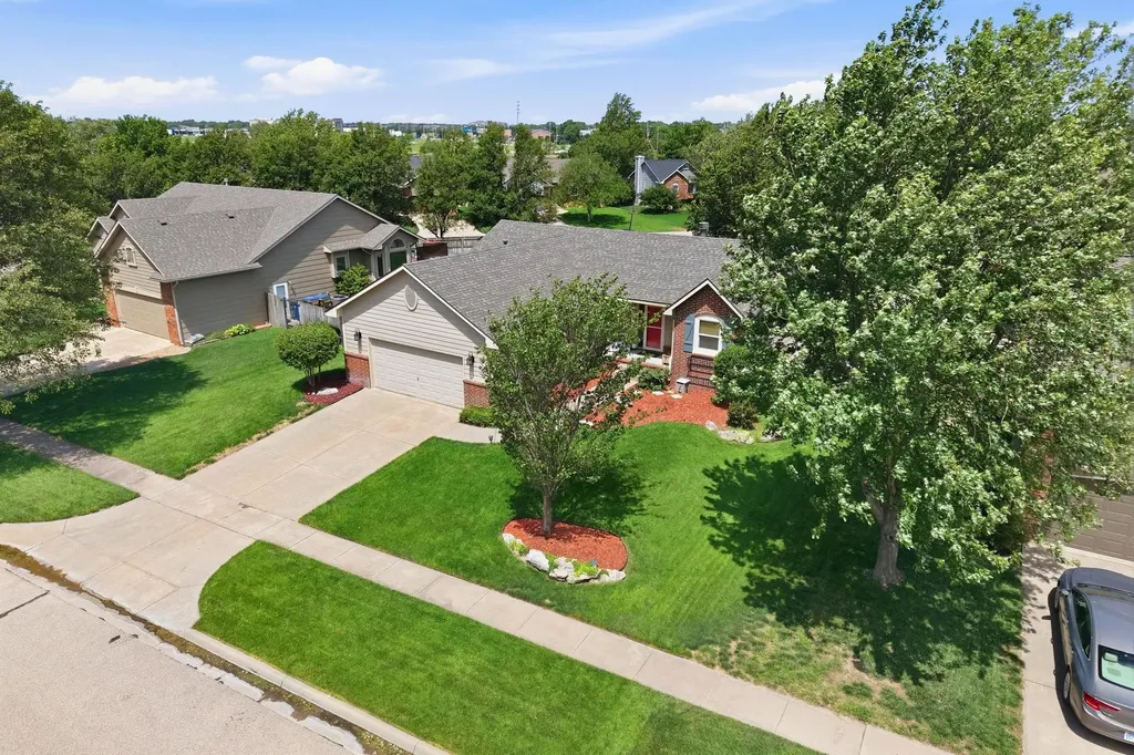 9437 W Ryan Street Wichita KS 67205