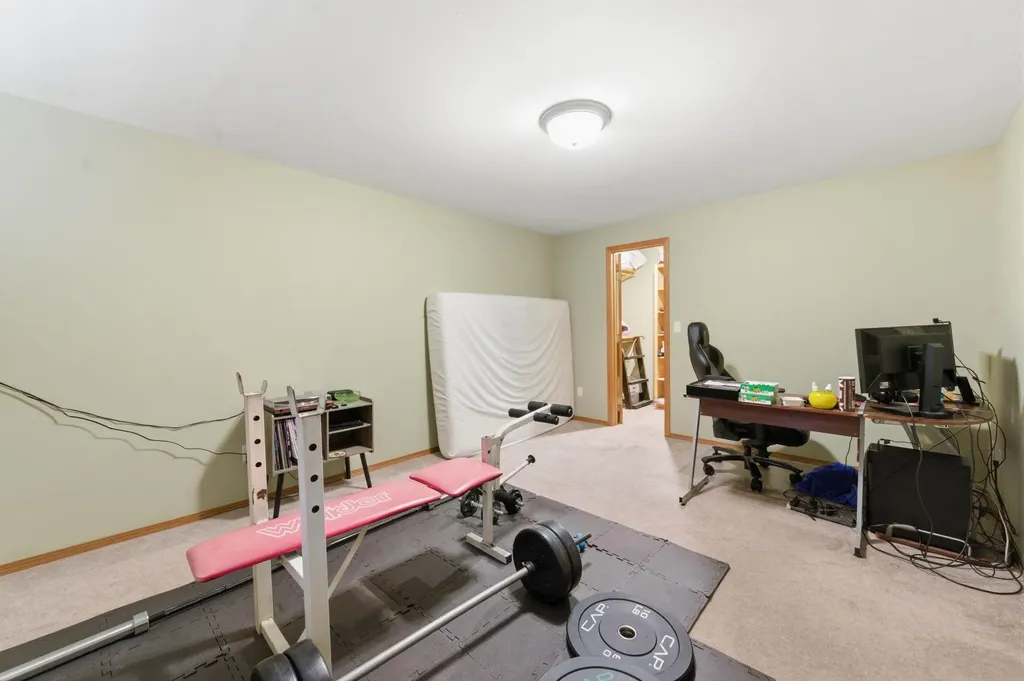 9437 W Ryan Street Wichita KS 67205