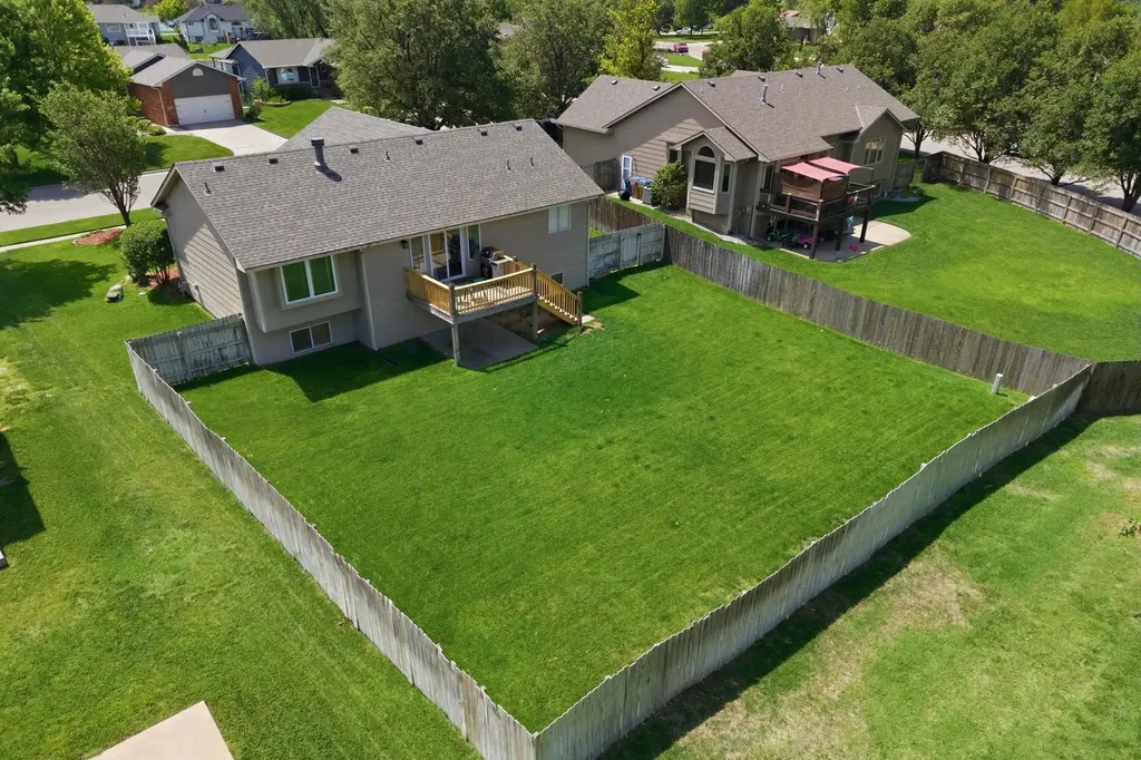 9437 W Ryan Street Wichita KS 67205