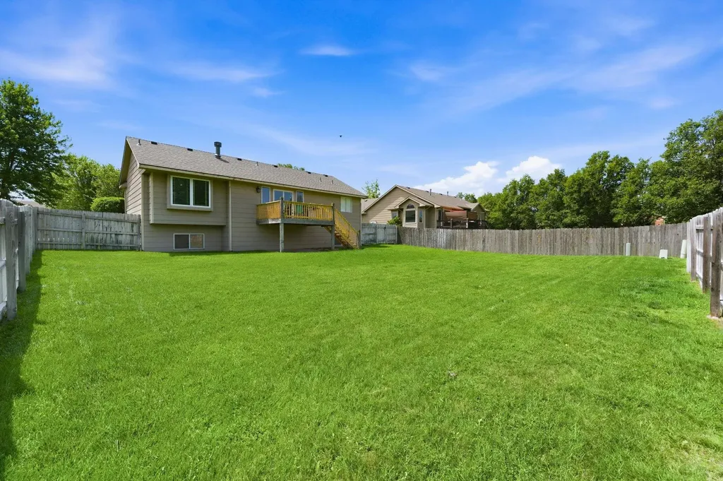 9437 W Ryan Street Wichita KS 67205