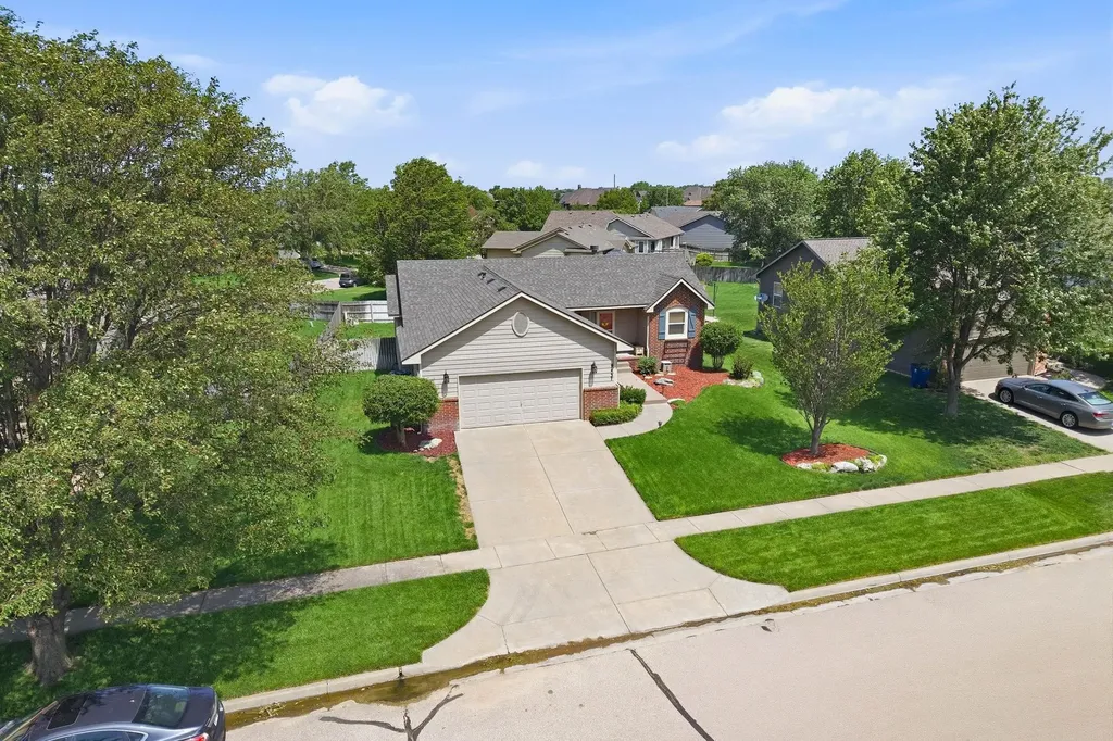 9437 W Ryan Street Wichita KS 67205