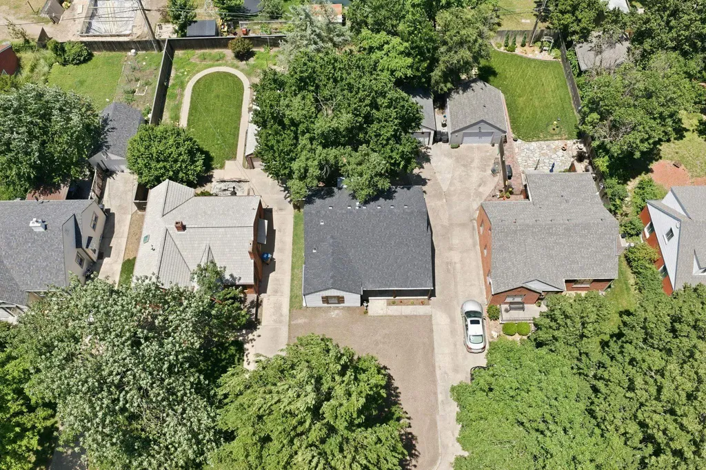 1517 N Coolidge Avenue Wichita KS 67203