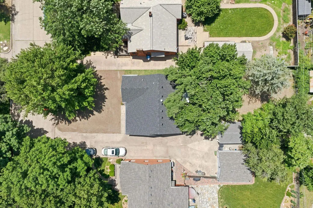 1517 N Coolidge Avenue Wichita KS 67203