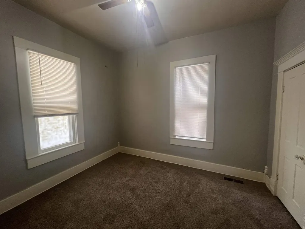 615 N Custer Wichita KS 67203