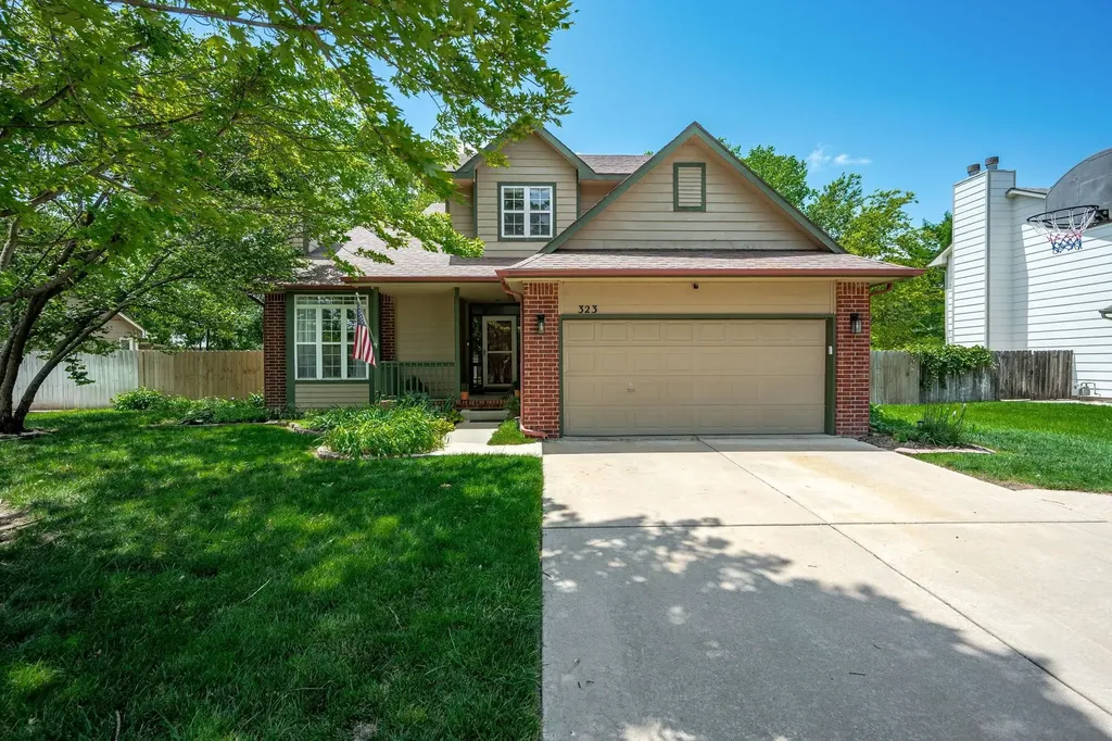 323 S Village Road Andover KS 67002-9578