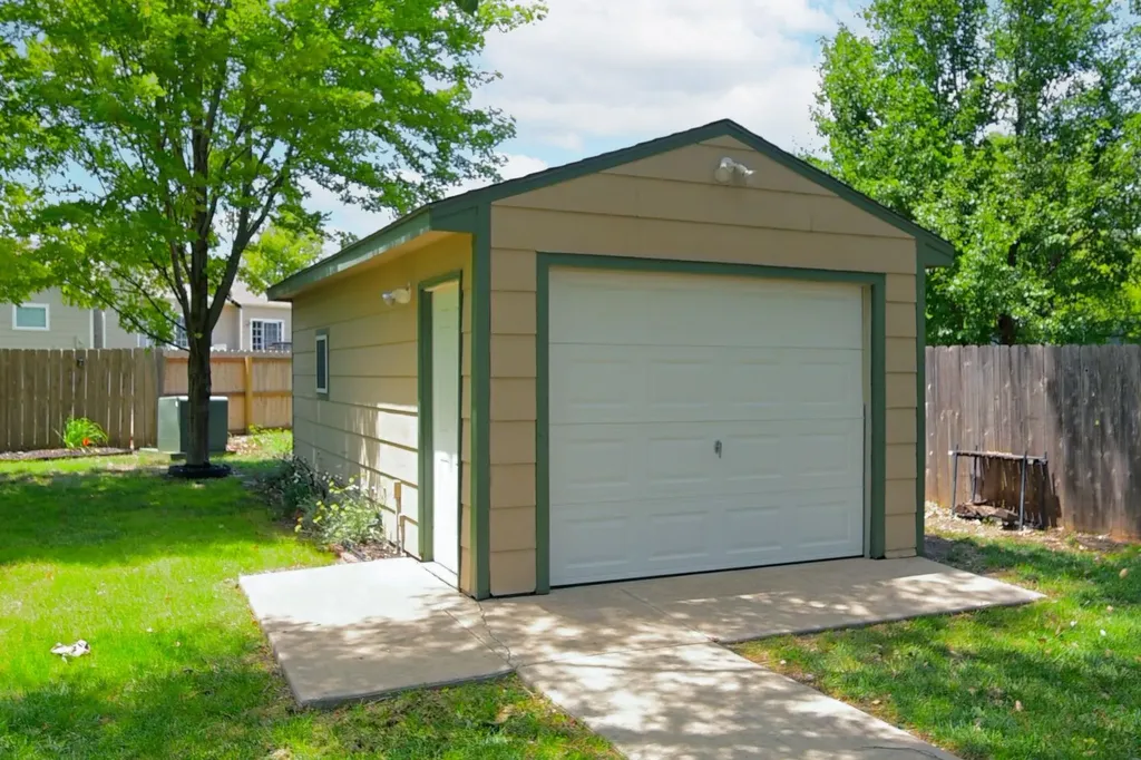 323 S Village Road Andover KS 67002-9578