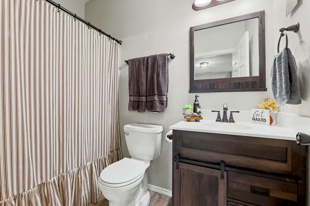 9190 SE Turkey Creek Road Leon KS 67074