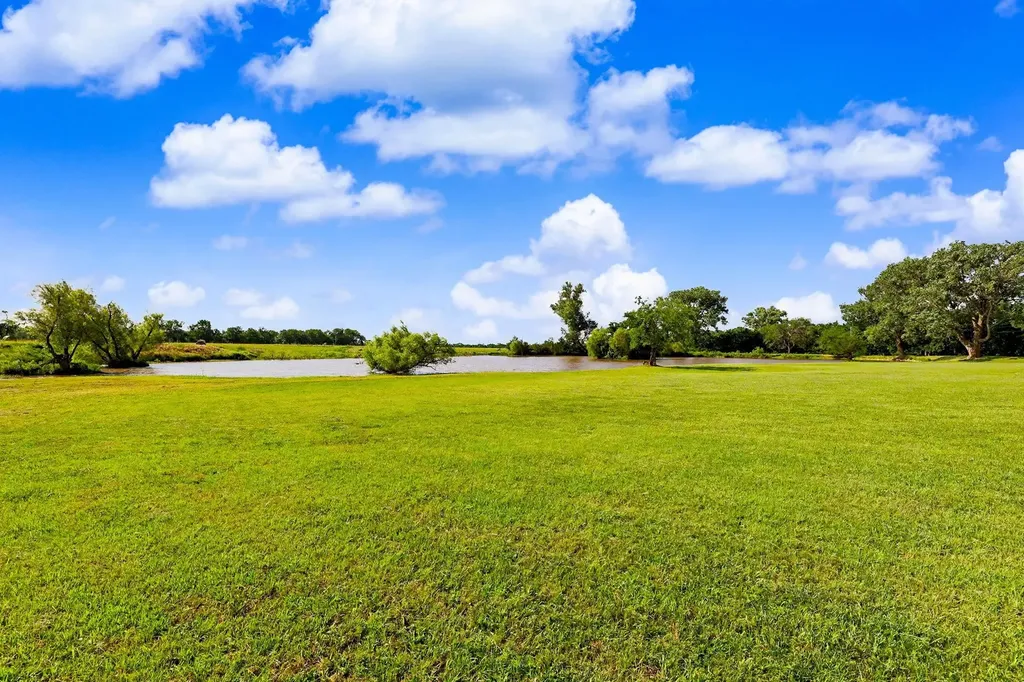 9190 SE Turkey Creek Road Leon KS 67074