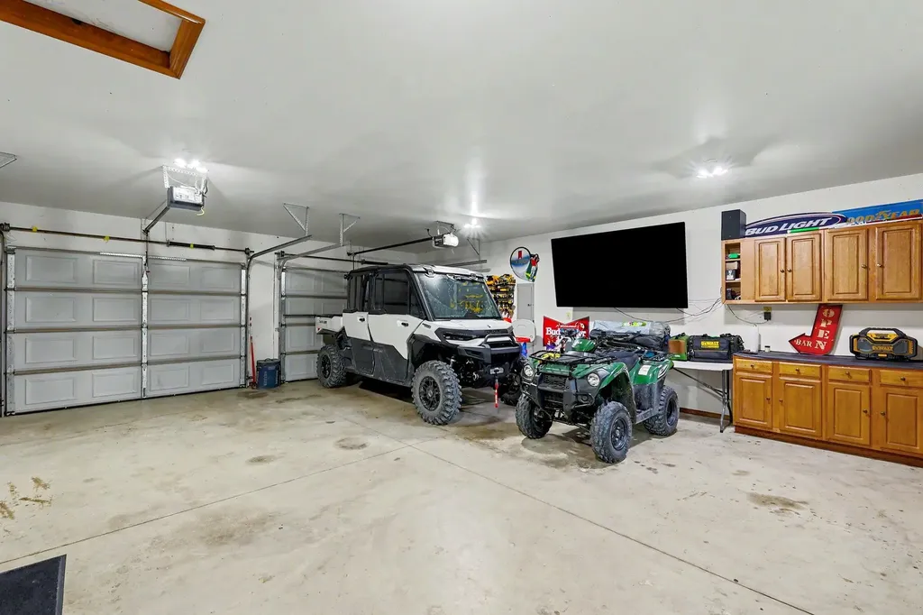 9190 SE Turkey Creek Road Leon KS 67074