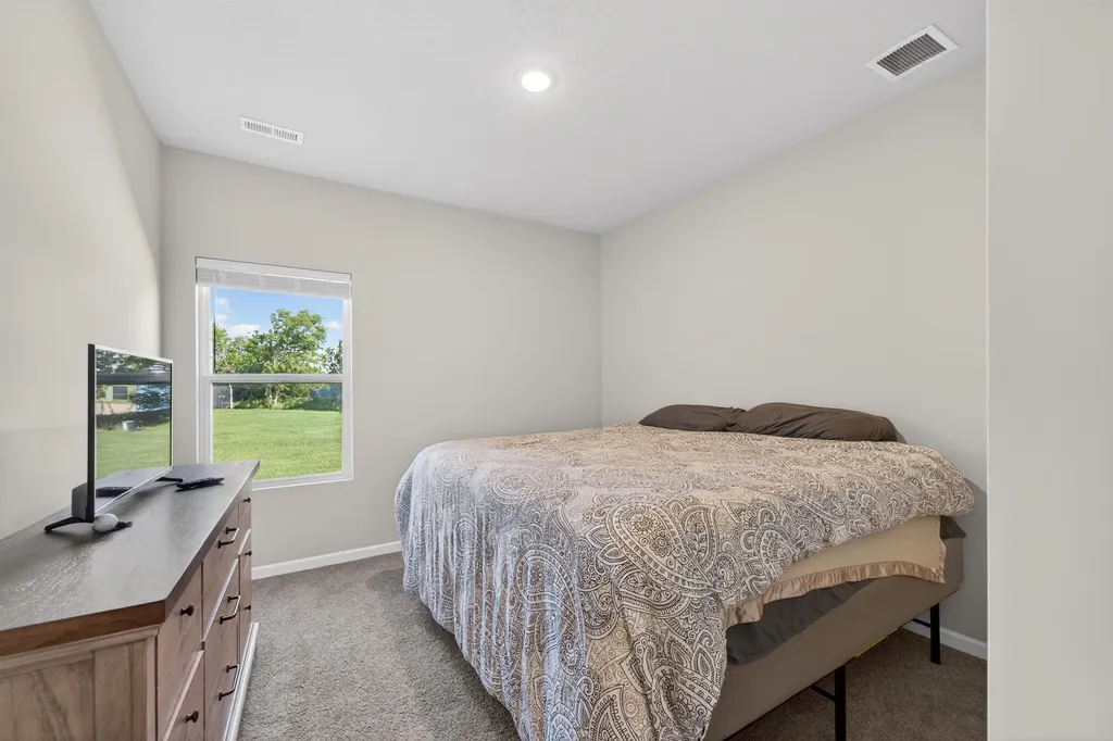 1604 Casey Circle Newton KS 67114