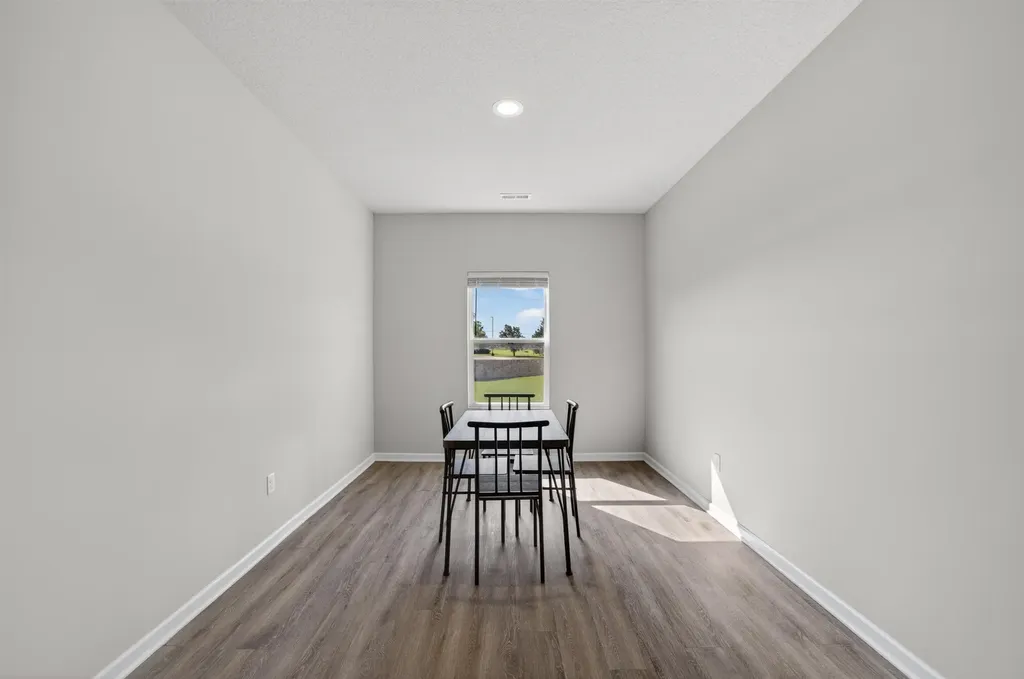 1604 Casey Circle Newton KS 67114
