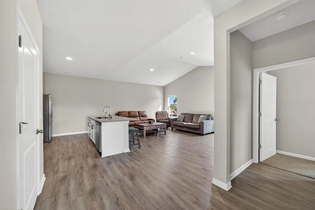 1604 Casey Circle Newton KS 67114