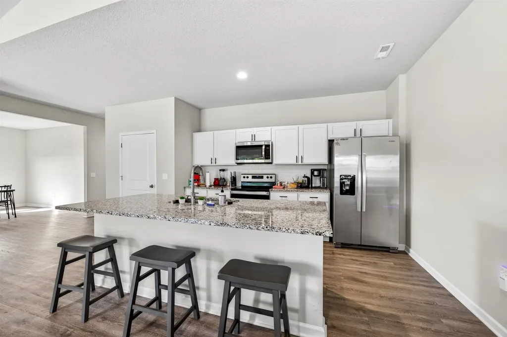 1604 Casey Circle Newton KS 67114